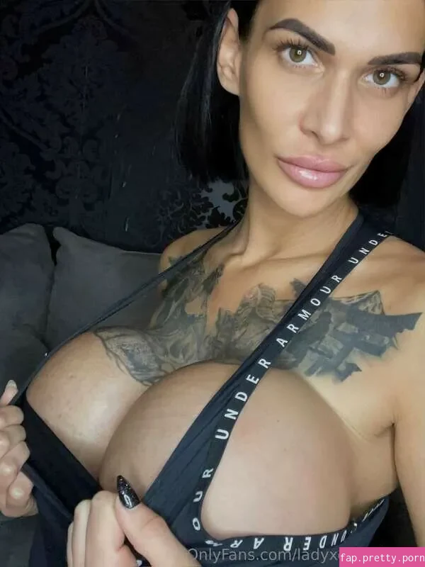 Lady Xenia - Photo #46