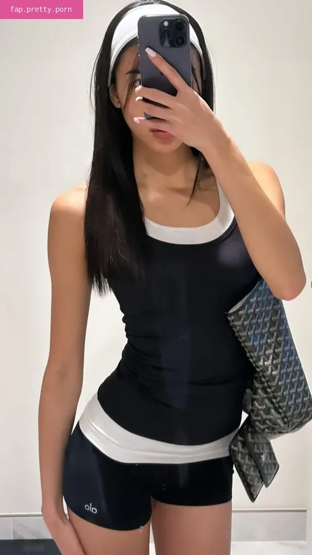 lilyy.yk - Photo #49