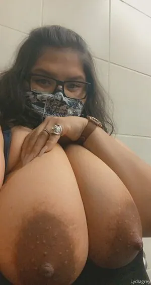 lydiagreyy