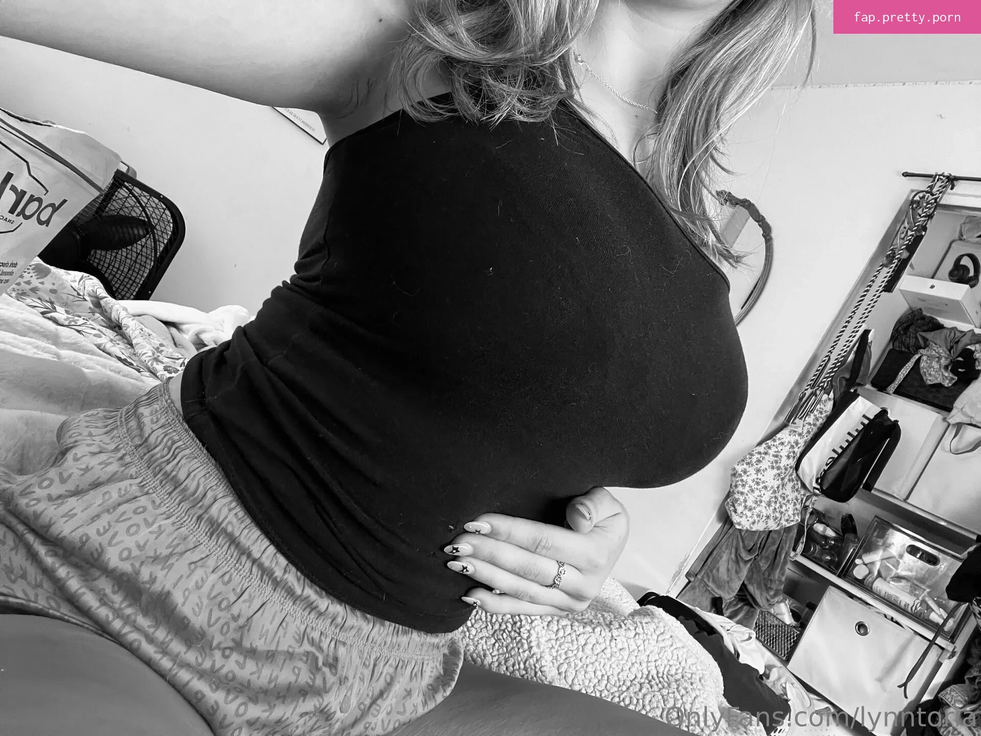 lynntoria - Photo #22