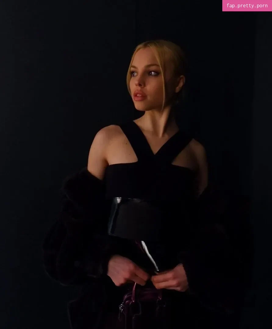 Lea Zoe Voss - Photo #11