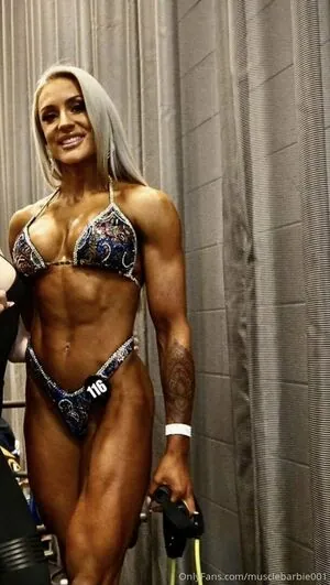 musclebarbie001
