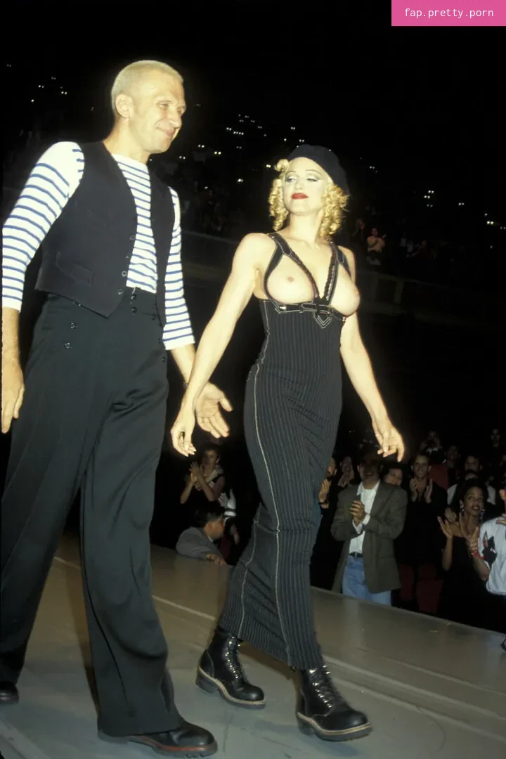 Madonna - Photo #17