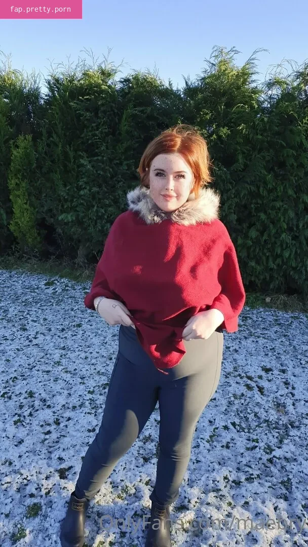 maebry - Photo #16