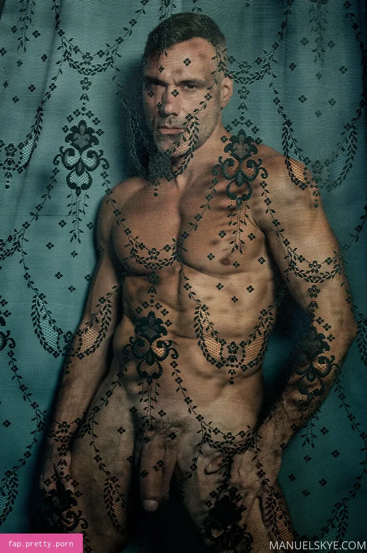 manuelskyexxx - Photo #36