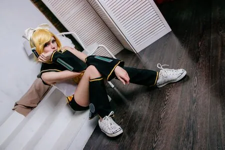 Mari_Aisu