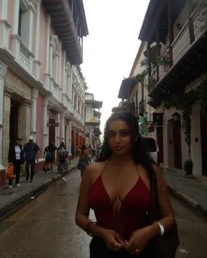 Mariahellie