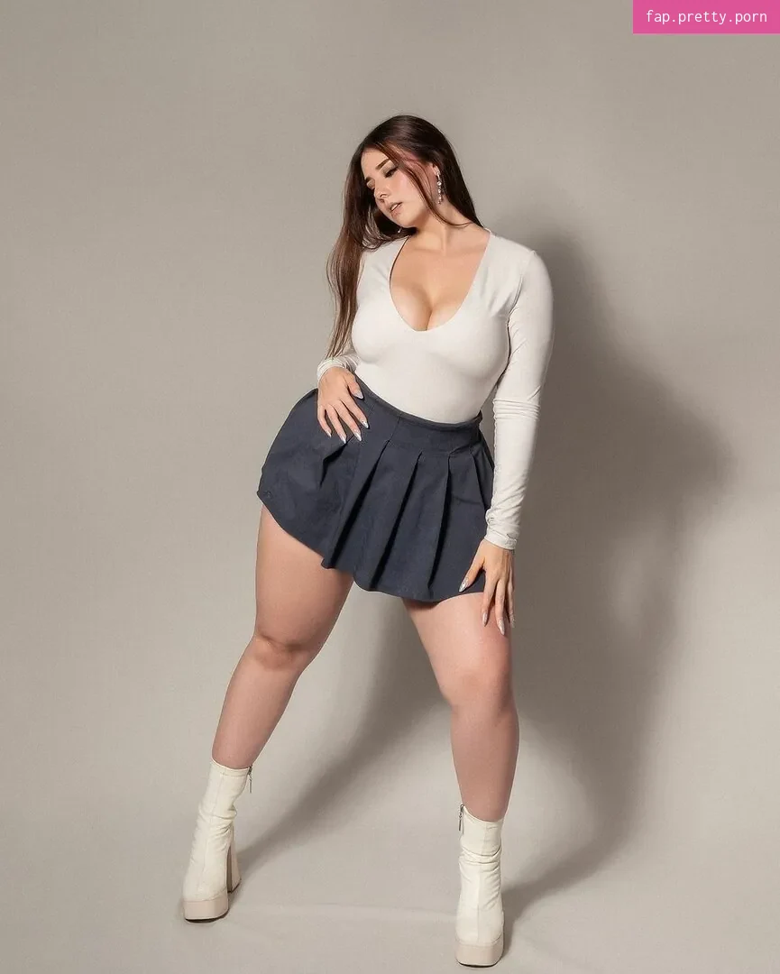 Marianahoyosr - Photo #05