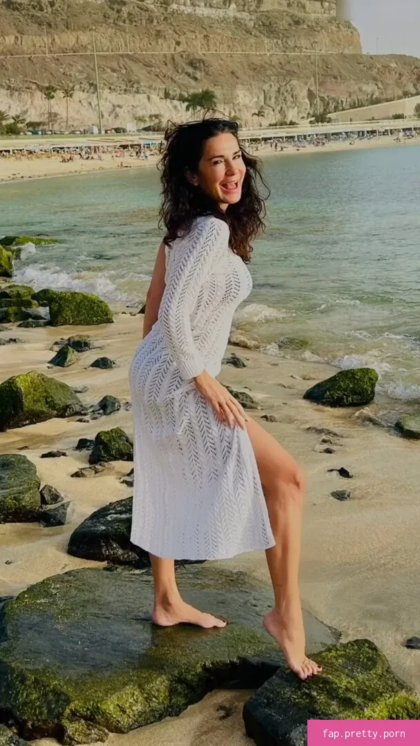 Mariella Ahrens - Photo #57