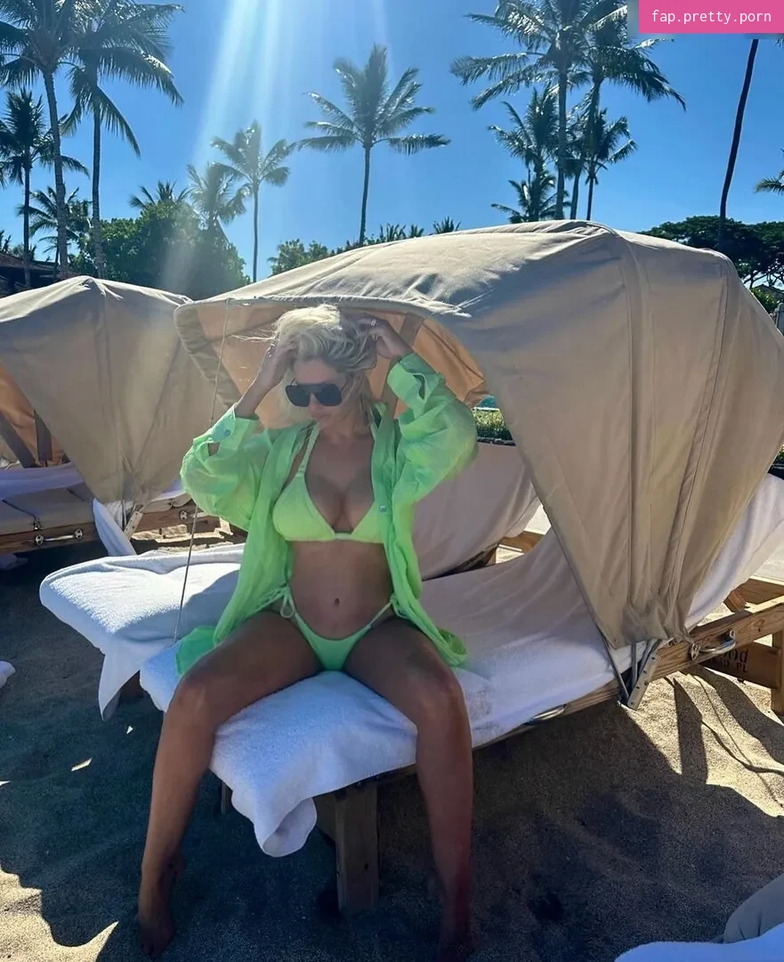 Maryse - Photo #01