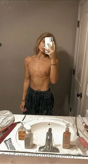 Mayamoneyshot