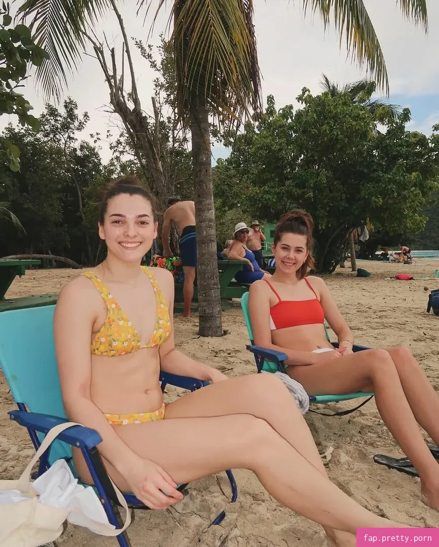 Megan And Ciera - Photo #01