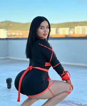 Melek Azad