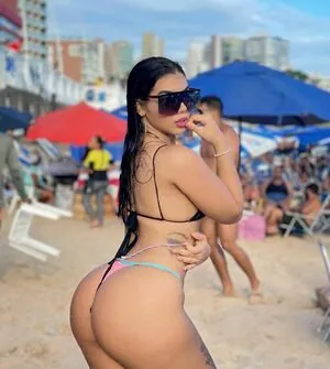 Mirele Almeida
