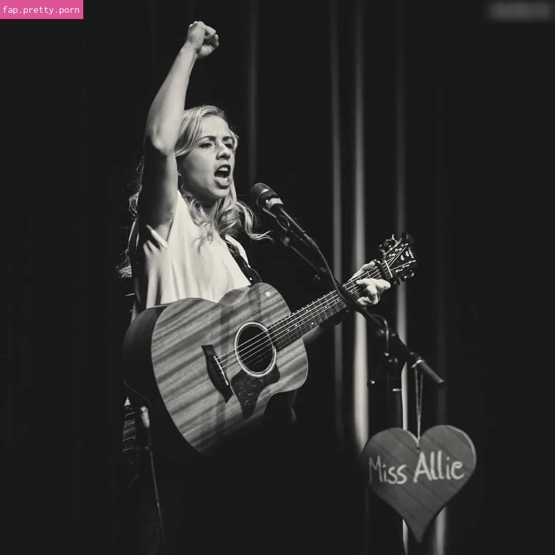 Miss Allie - Photo #25