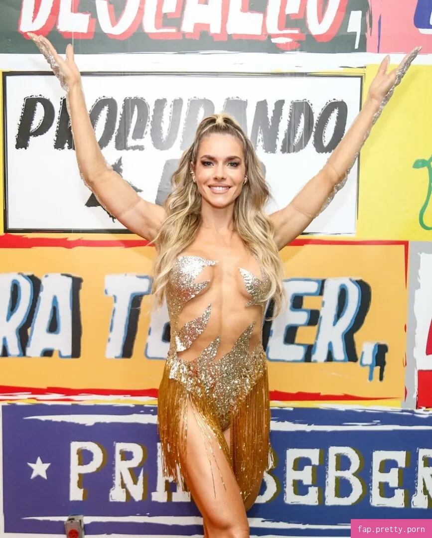 Monique Alfradique - Photo #25