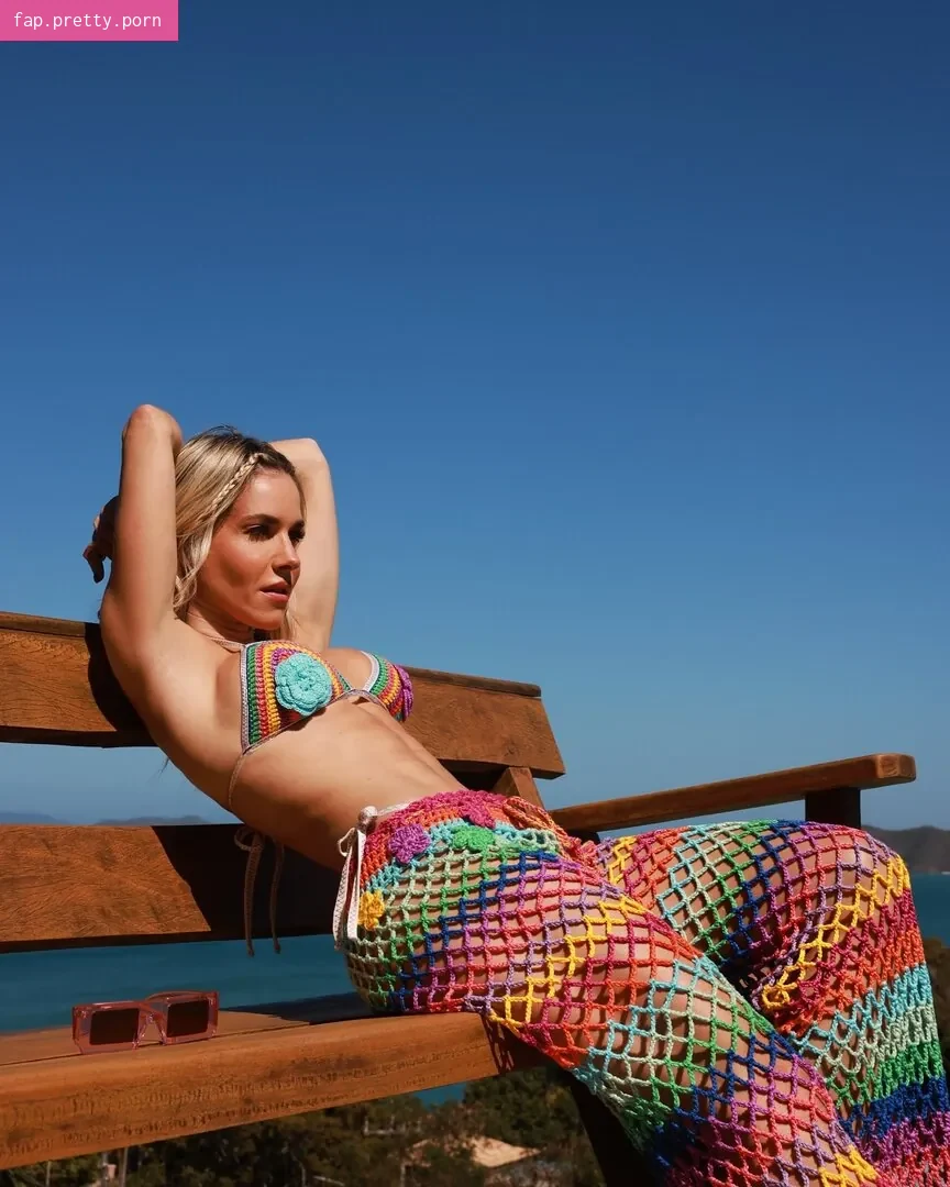 Monique Alfradique - Photo #11