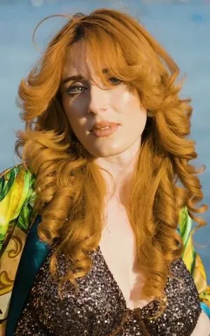 Madeleine Baldachino