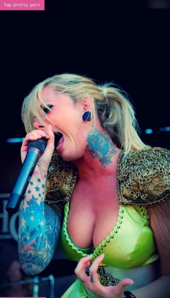Maria Brink - Photo #31