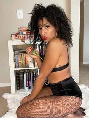 Marti Belle