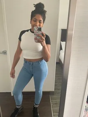 Marti Belle