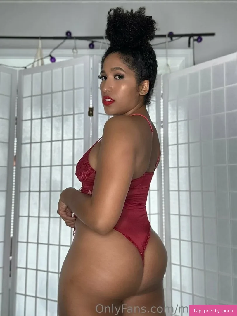 Marti Belle - Photo #15