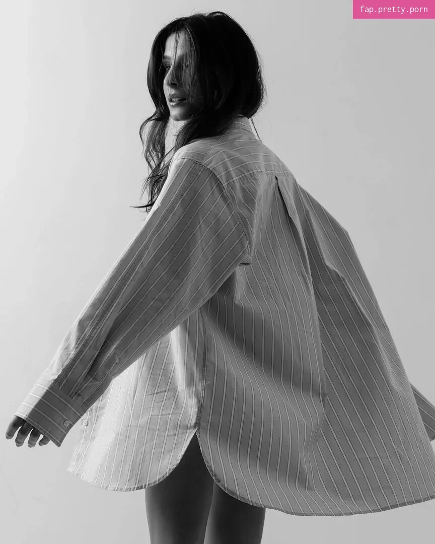 Michelle Batista - Photo #09