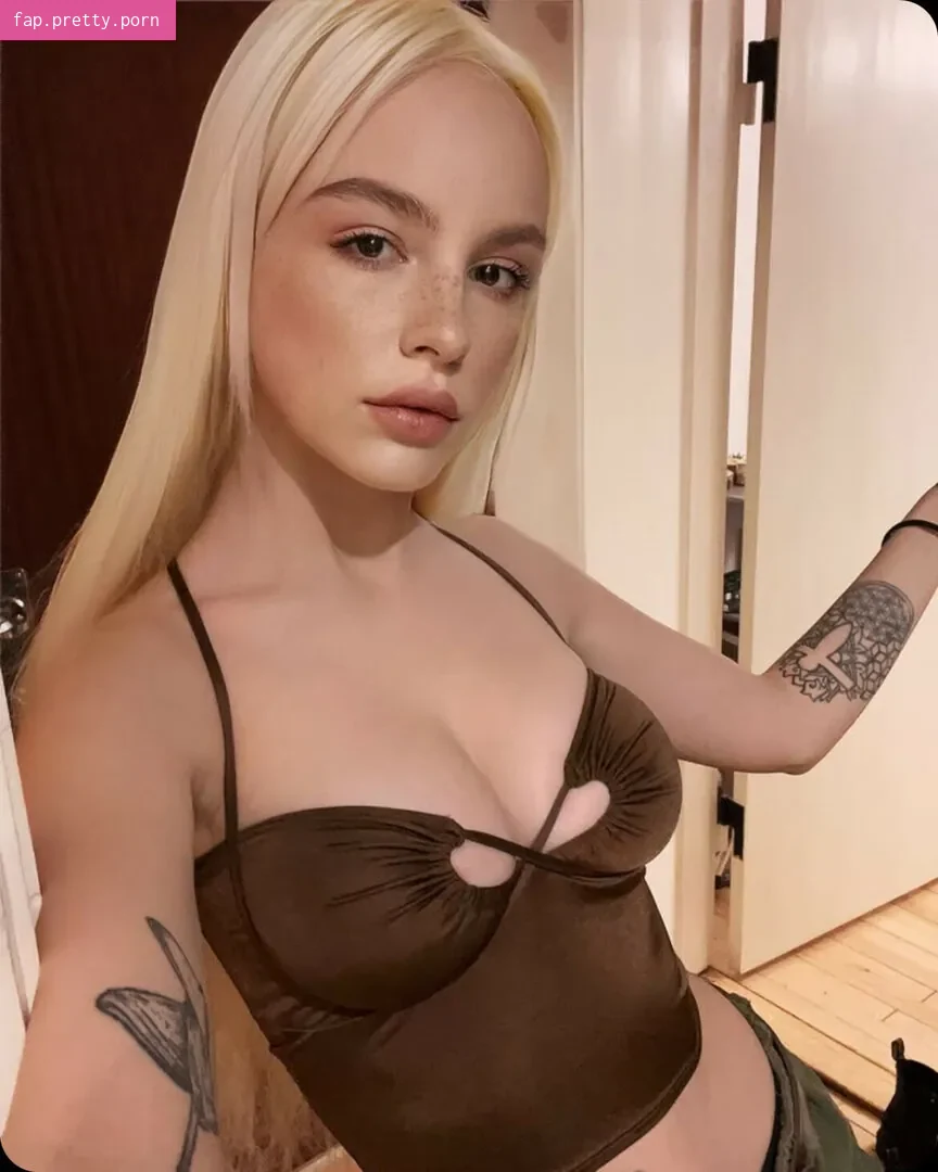 Milk_Baddie - Photo #15