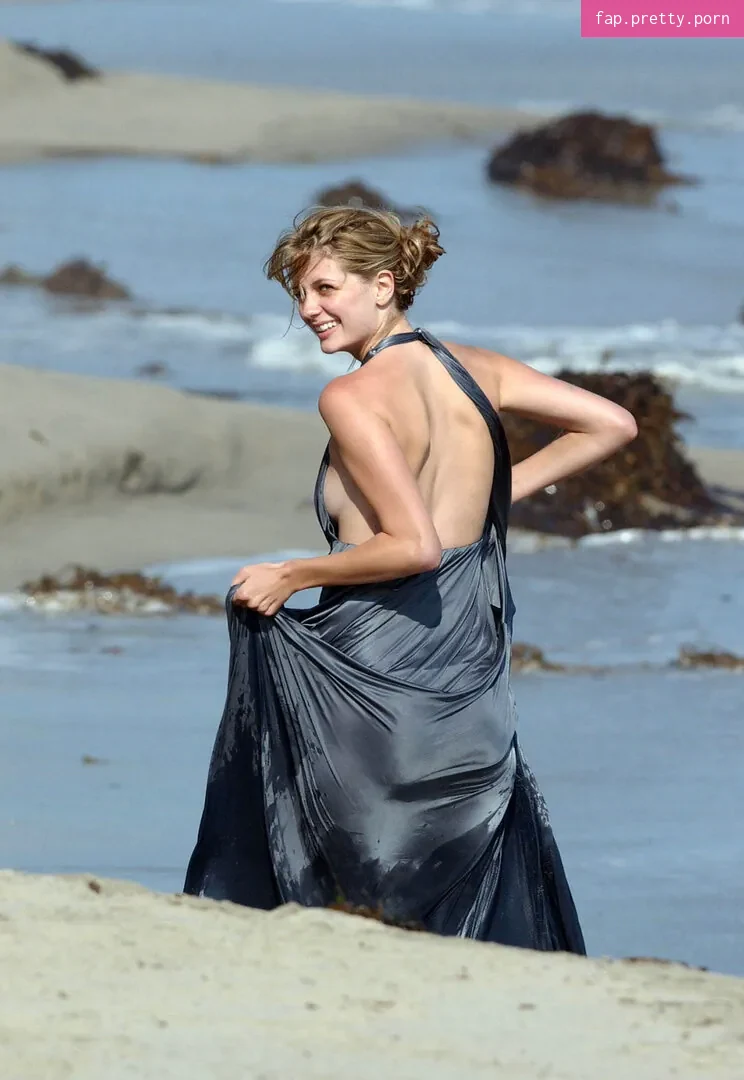 Mischa Barton - Photo #35