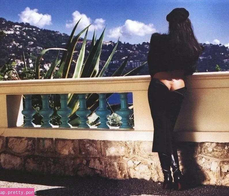 Monica Bellucci - Photo #58