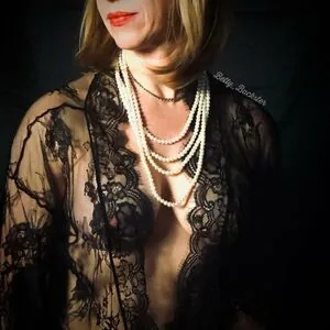 Mrs. Betty Backster