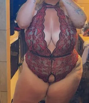 mrs_bra_buster