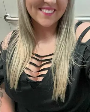 mrs_bra_buster