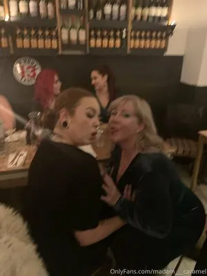 madam___caramel