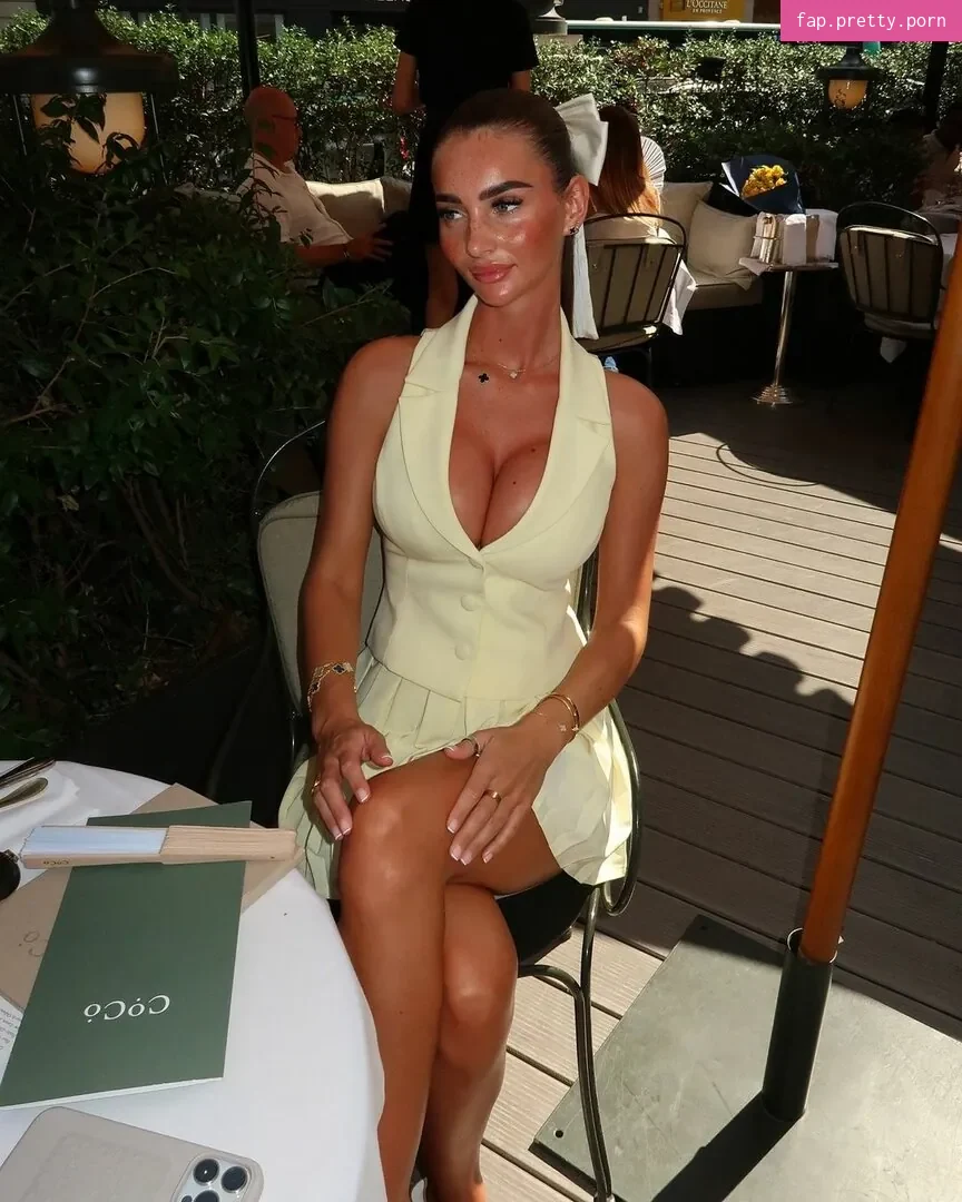 Maddy Cheary - Photo #04