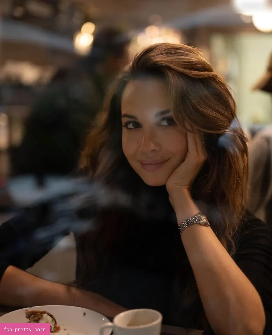Mandy Capristo - Photo #00