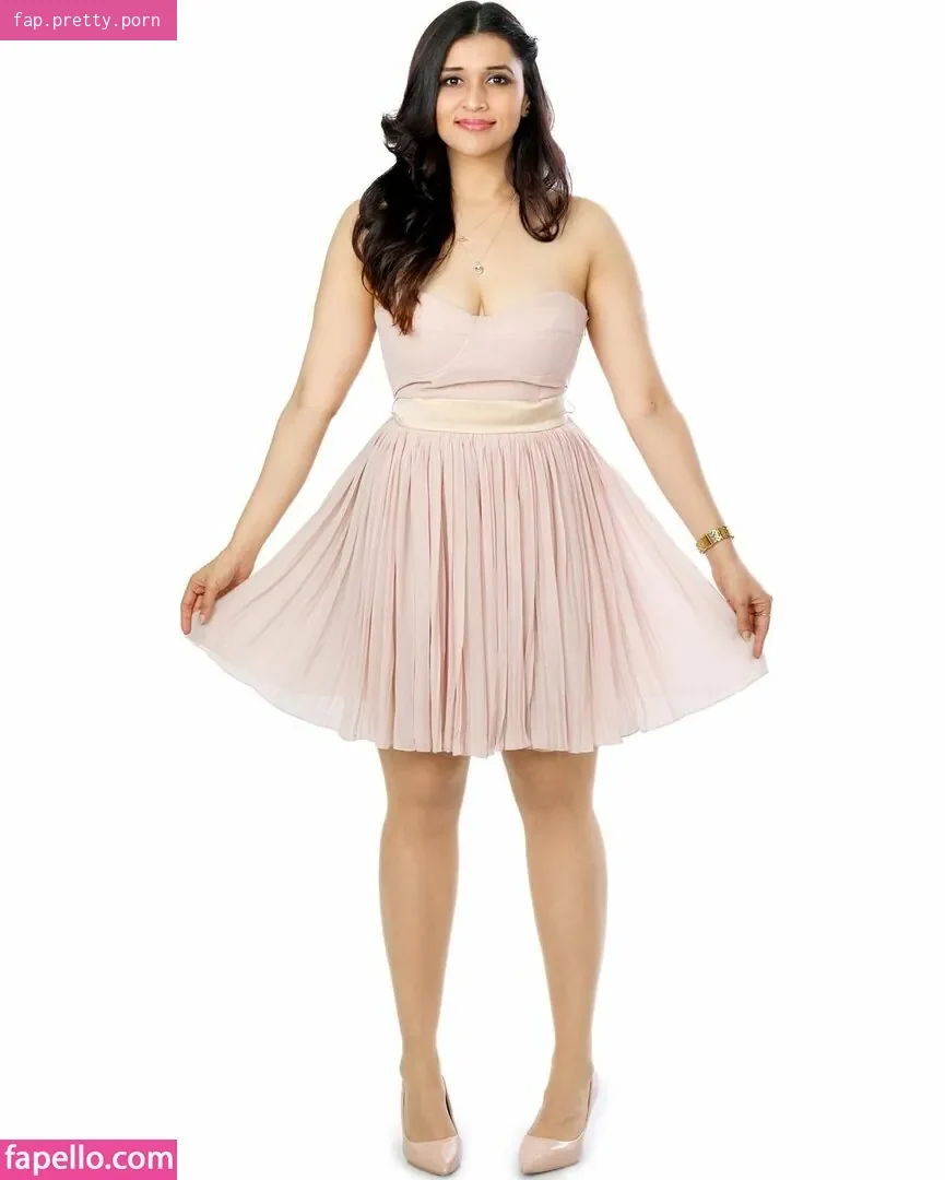 Mannara Chopra - Photo #16