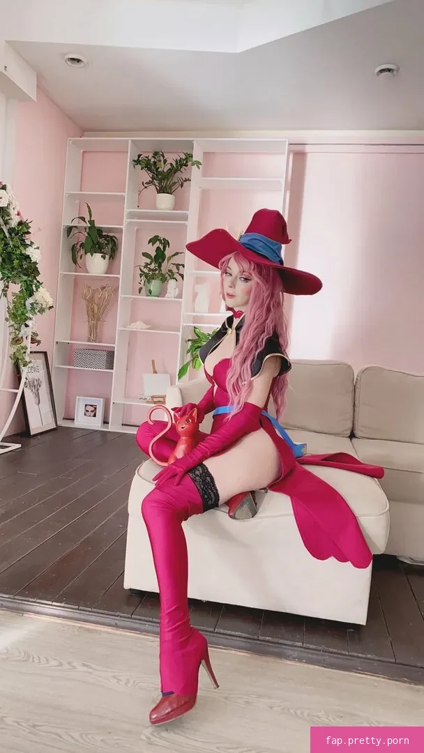 Mayweda Cosplay - Photo #44