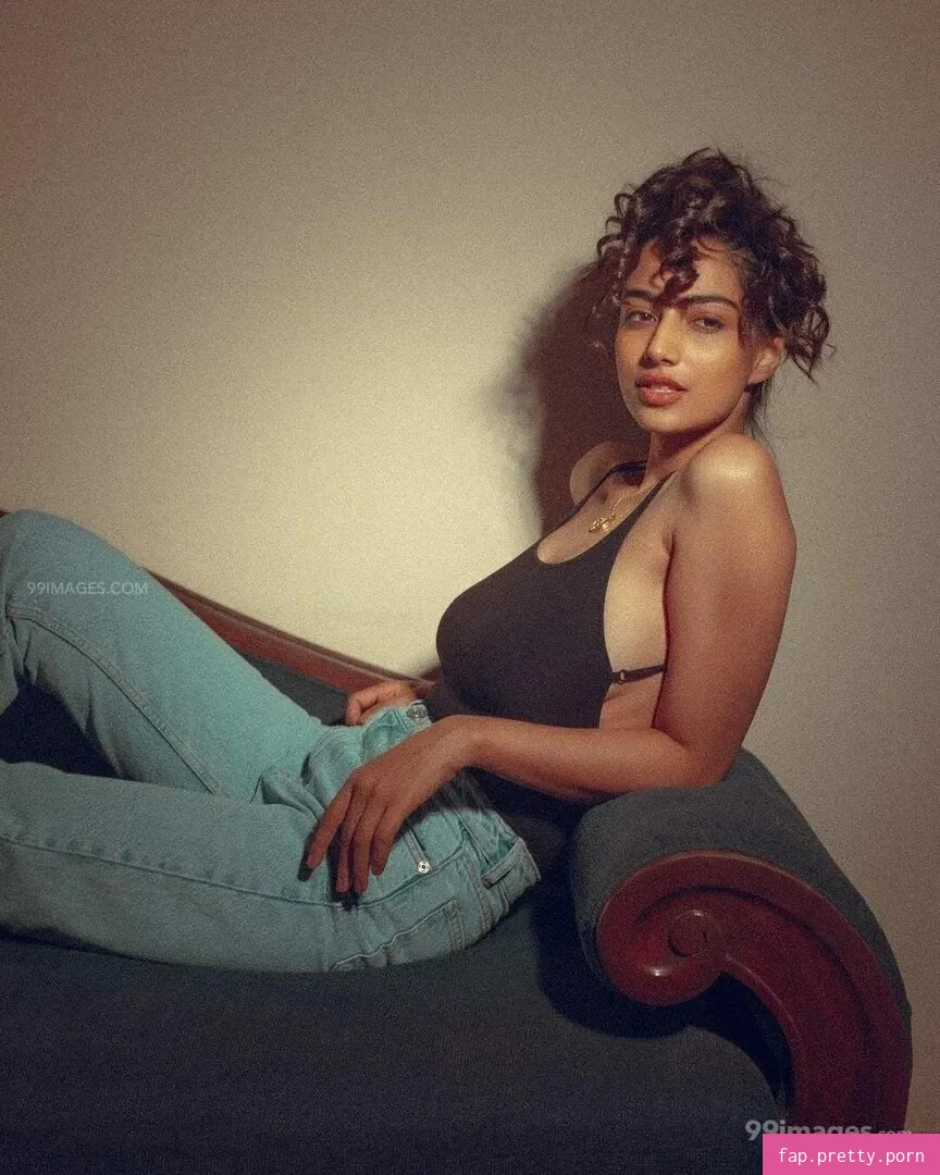 Meenakshi Chaudhary - Photo #15