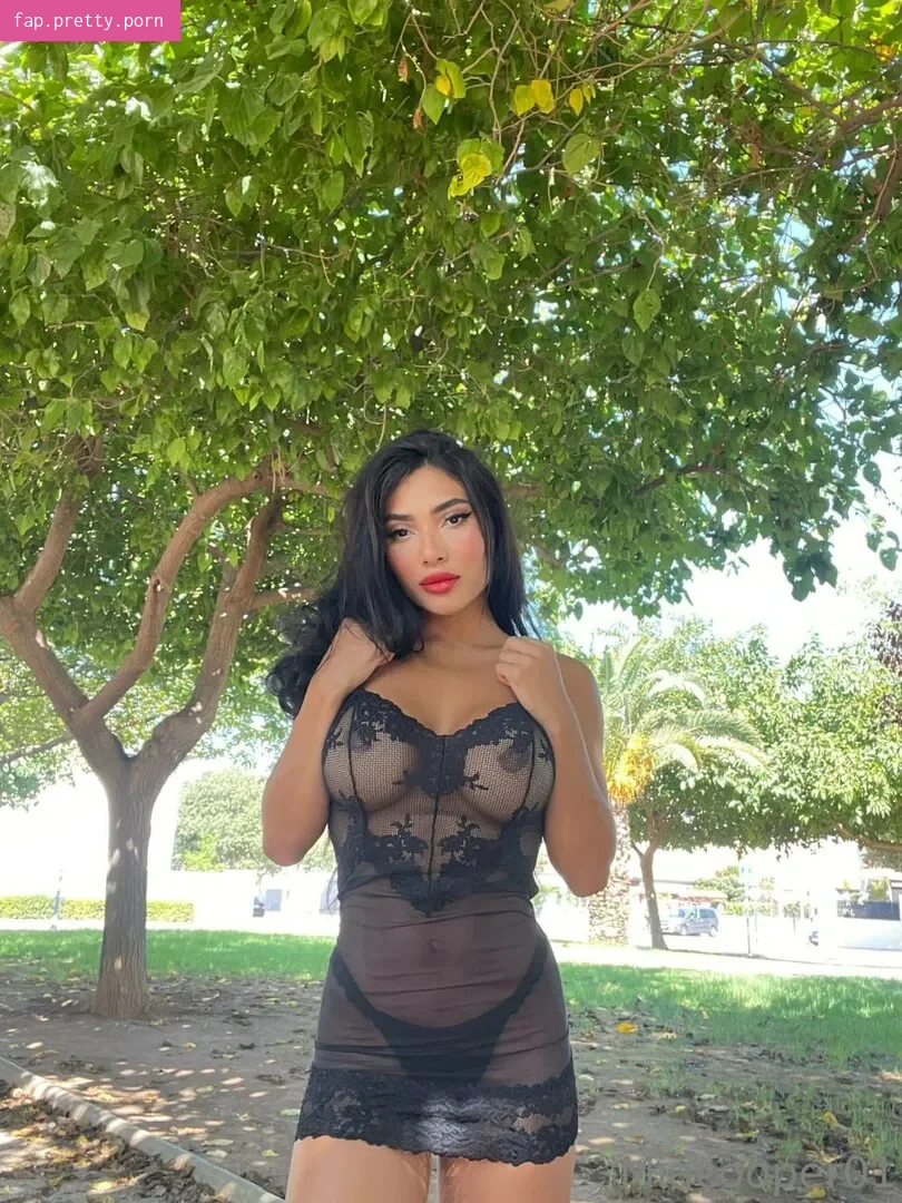 Mia Cooper - Photo #46