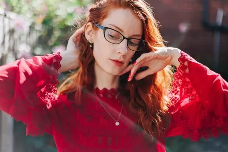 Miss Chloe ASMR