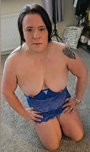 Miss Claire Eliz