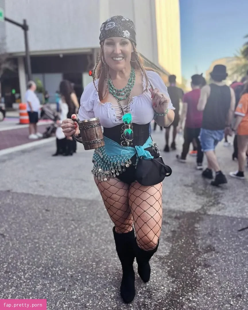 Mrs_Cora_Cox - Photo #40