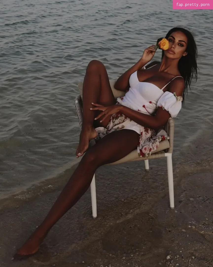 Madalina Diana Ghenea - Photo #56