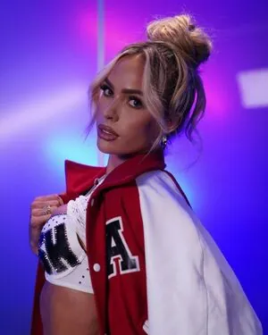 Maxxine Dupri