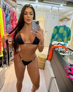 Mayara Della Vega
