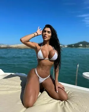 Mayara Della Vega