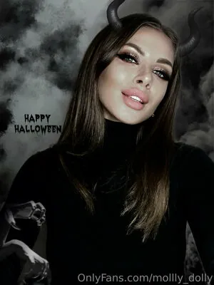 mollly_dolly