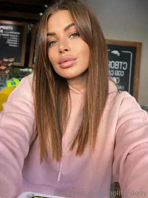 mollly_dolly