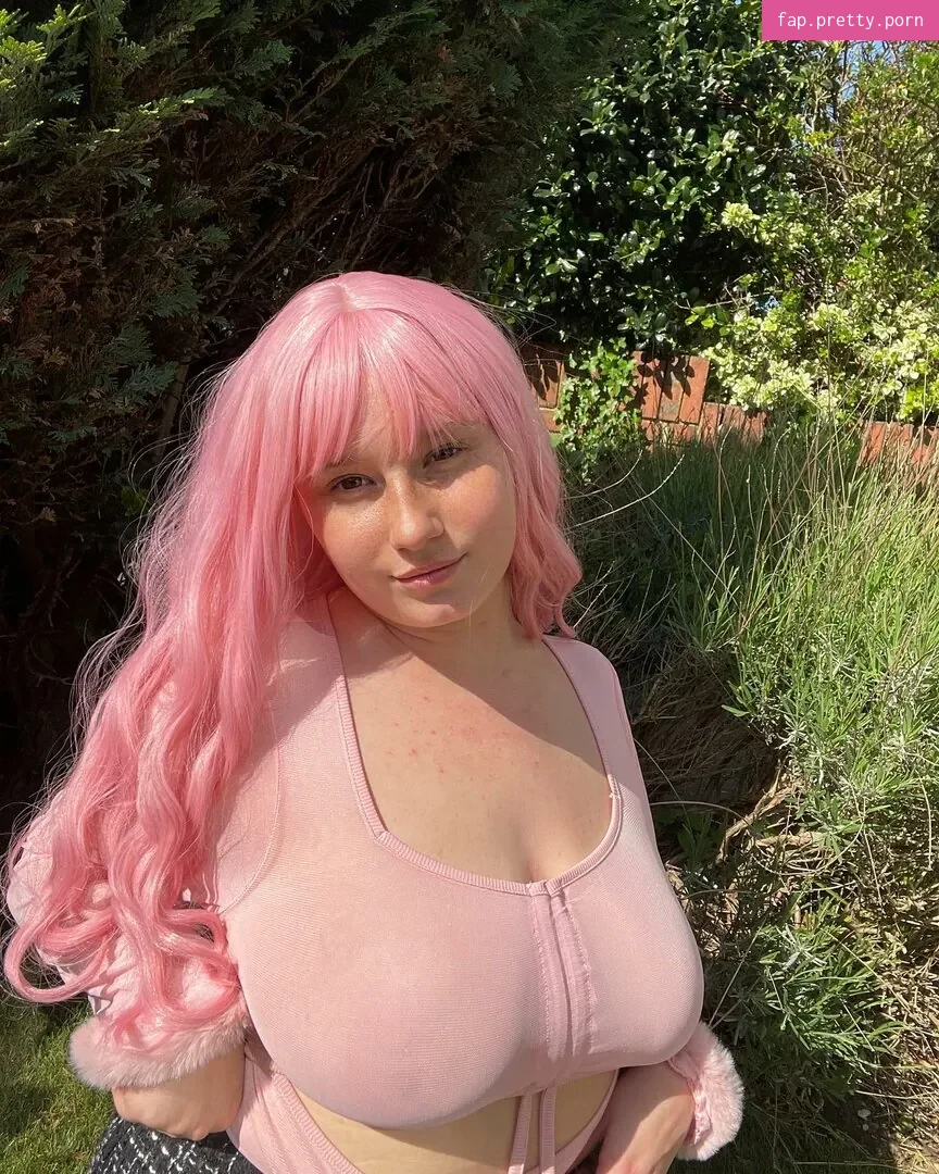 Meganlmack5 - Photo #09